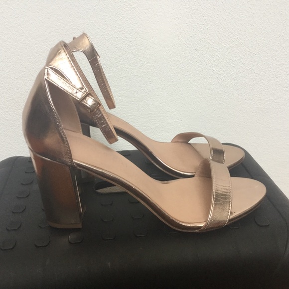 Steve Madden Shoes - Steve Madden Beella Rose Gold Ankle Strap Heels Size 10 Formal Event Dance